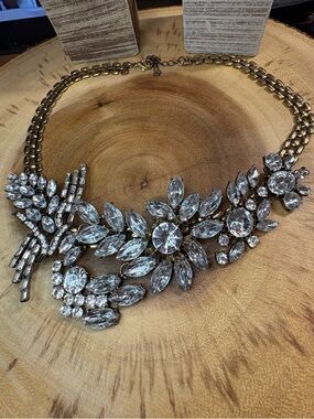 Vintage Gold-Tone Floral Crystal Bib Necklace - Clear Stones
